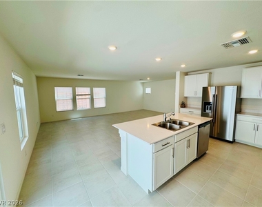 9249 Innot Avenue - Photo Thumbnail 2