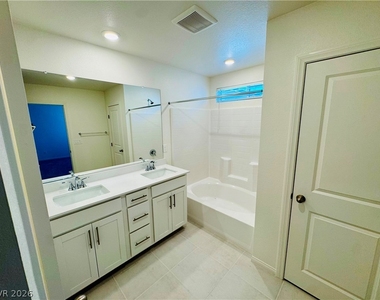 9249 Innot Avenue - Photo Thumbnail 18