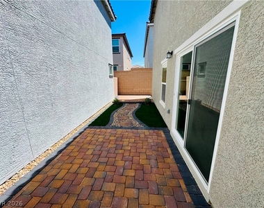 9249 Innot Avenue - Photo Thumbnail 23