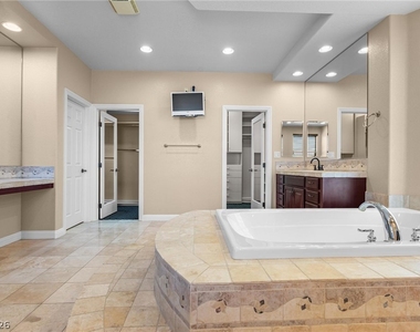 2982 Hammerwood Drive - Photo Thumbnail 51