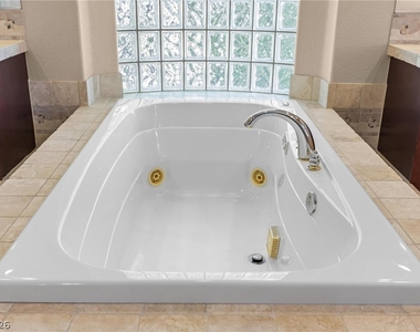 2982 Hammerwood Drive - Photo Thumbnail 52