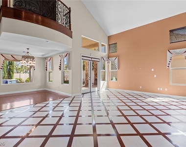 2982 Hammerwood Drive - Photo Thumbnail 12