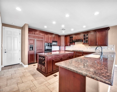 2982 Hammerwood Drive - Photo Thumbnail 26