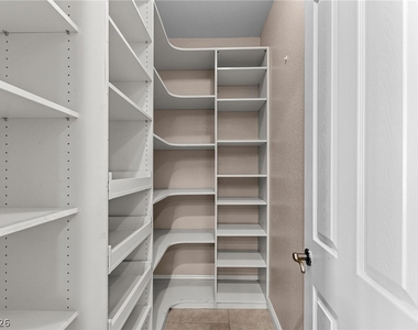 2982 Hammerwood Drive - Photo Thumbnail 31