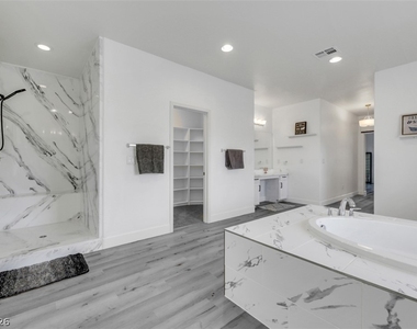 8117 Aster Meadow Way - Photo Thumbnail 32