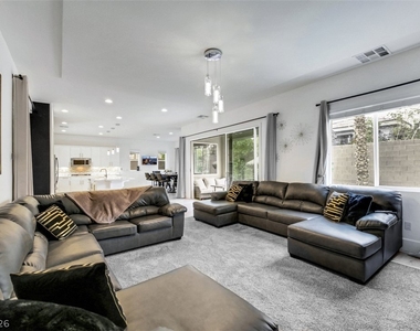 8117 Aster Meadow Way - Photo Thumbnail 12