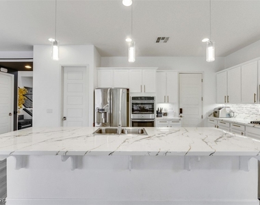 8117 Aster Meadow Way - Photo Thumbnail 19