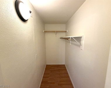 4555 E Sahara Avenue - Photo Thumbnail 11