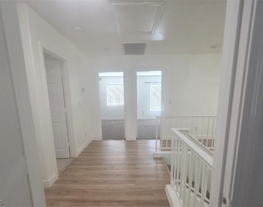 977 Cardelina Lane - Photo Thumbnail 7