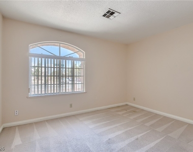 8053 Cetus Circle - Photo Thumbnail 5