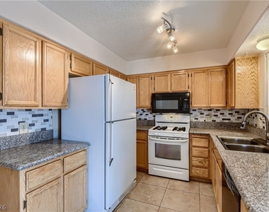 8053 Cetus Circle - Photo Thumbnail 1