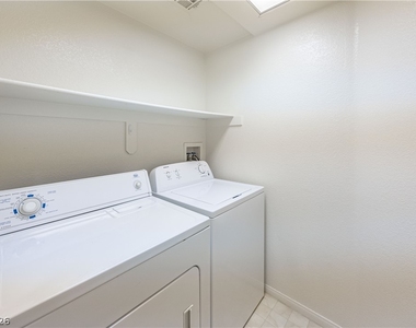 912 Midpride Street - Photo Thumbnail 10
