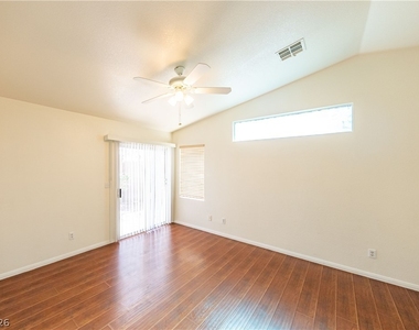 912 Midpride Street - Photo Thumbnail 2