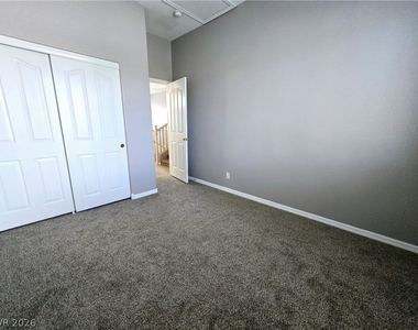 3759 Funston Way - Photo Thumbnail 3