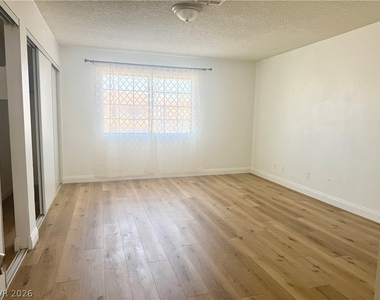 135 Primero Way - Photo Thumbnail 10