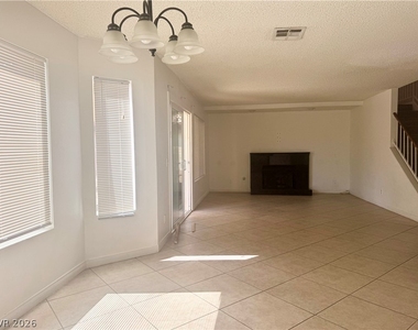 135 Primero Way - Photo Thumbnail 3