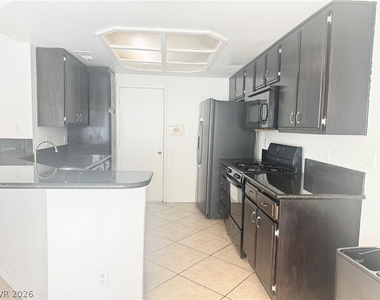 135 Primero Way - Photo Thumbnail 5