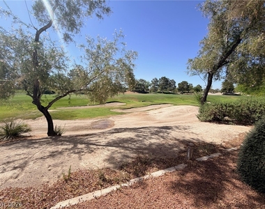 7605 Rolling View Drive - Photo Thumbnail 25