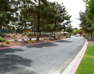 7605 Rolling View Drive - Photo Thumbnail 41