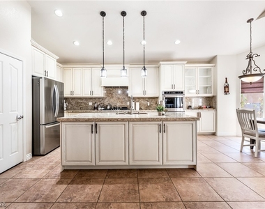 10313 Falls Church Avenue - Photo Thumbnail 8