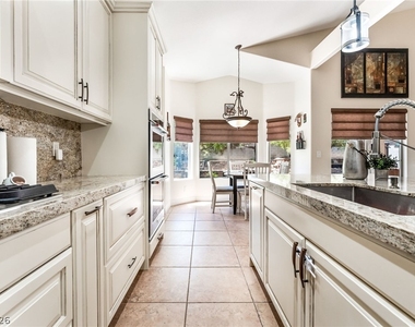 10313 Falls Church Avenue - Photo Thumbnail 11