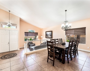 10313 Falls Church Avenue - Photo Thumbnail 6