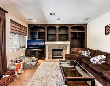 10313 Falls Church Avenue - Photo Thumbnail 17