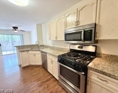 7744 Almeria Avenue - Photo Thumbnail 6