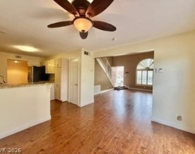 7744 Almeria Avenue - Photo Thumbnail 5