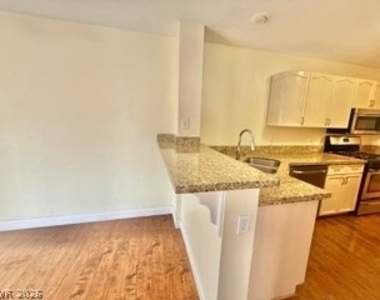 7744 Almeria Avenue - Photo Thumbnail 9