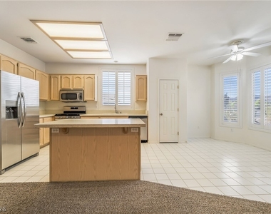499 Elm Hollow Court - Photo Thumbnail 12