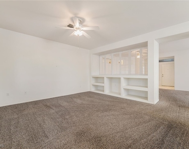 499 Elm Hollow Court - Photo Thumbnail 9