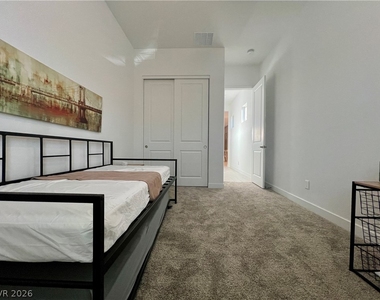 116 Ibiza Lake Drive - Photo Thumbnail 8