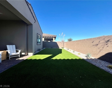 116 Ibiza Lake Drive - Photo Thumbnail 2
