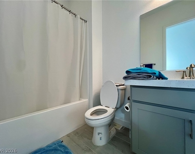116 Ibiza Lake Drive - Photo Thumbnail 13