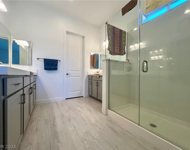 116 Ibiza Lake Drive - Photo Thumbnail 17