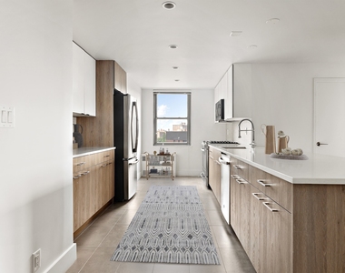 104-40 Queens Boulevard - Photo Thumbnail 6