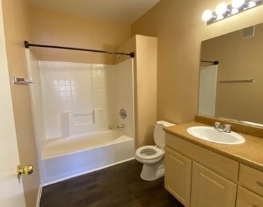 8250 N Grand Canyon Drive - Photo Thumbnail 14
