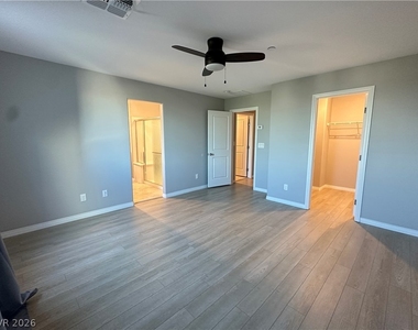 486 Granite Arch Street - Photo Thumbnail 9