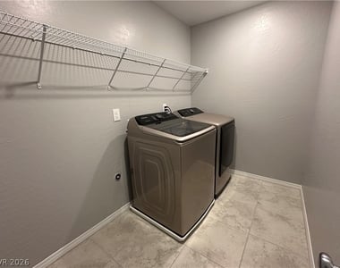 486 Granite Arch Street - Photo Thumbnail 20