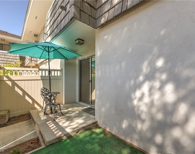 714 Oakmont Avenue - Photo Thumbnail 21