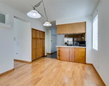 2760 Saigon Drive - Photo Thumbnail 22
