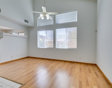 2760 Saigon Drive - Photo Thumbnail 7