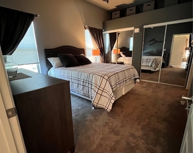 8805 Jeffreys Street - Photo Thumbnail 8