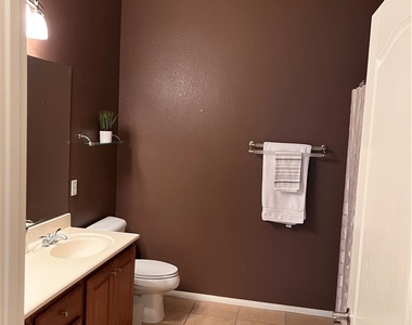8805 Jeffreys Street - Photo Thumbnail 9