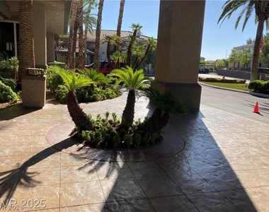 9050 W Warm Springs Road - Photo Thumbnail 35