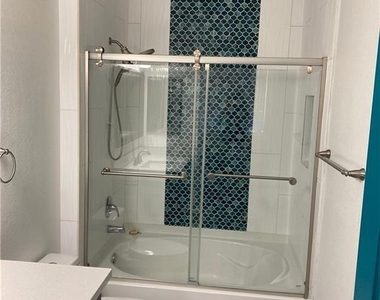 9050 W Warm Springs Road - Photo Thumbnail 24