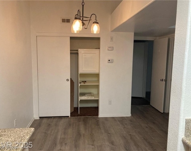 9050 W Warm Springs Road - Photo Thumbnail 16