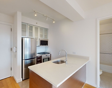 808 Columbus Ave - Photo Thumbnail 1