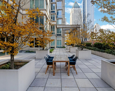 West 54th Street - Photo Thumbnail 7